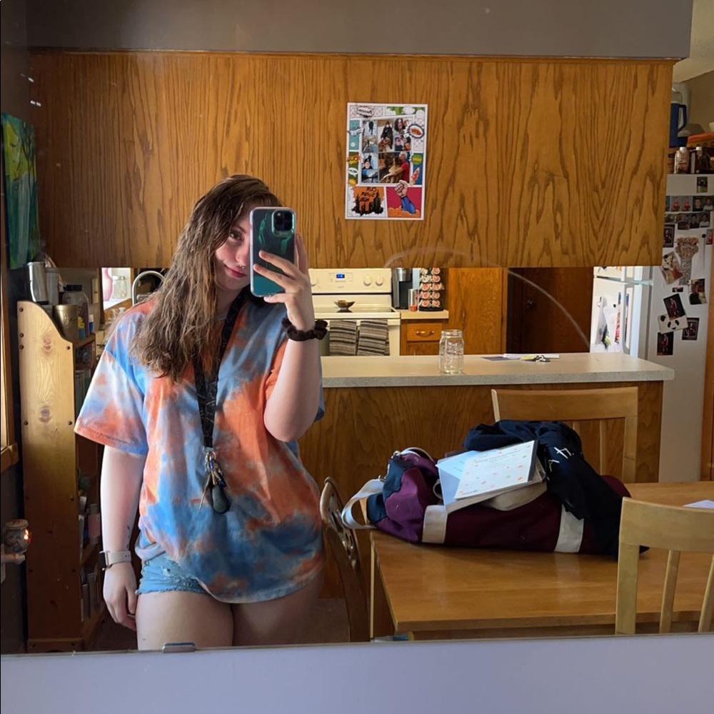 Meet your Posher, Abigail